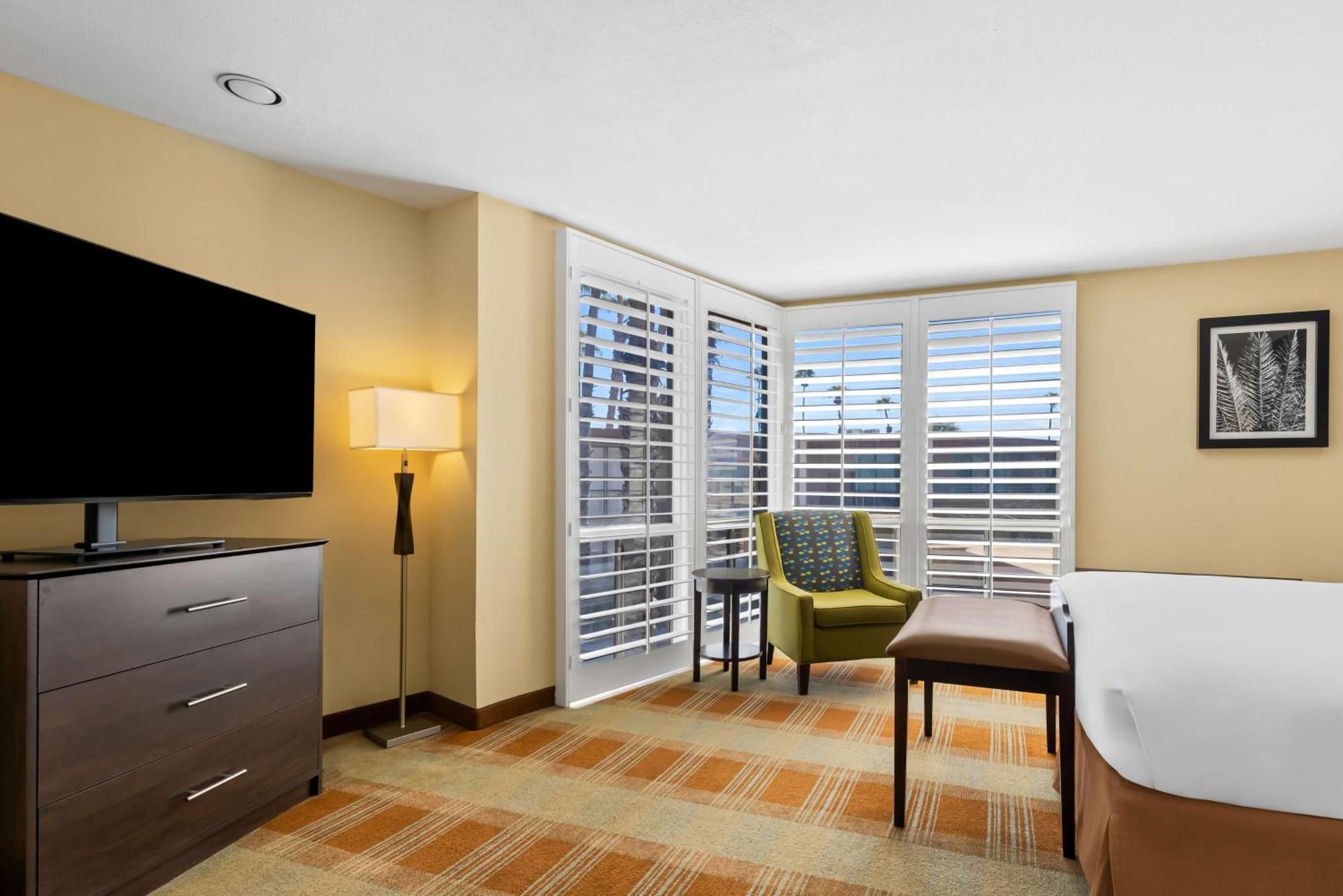 Best Western Date Tree Hotel