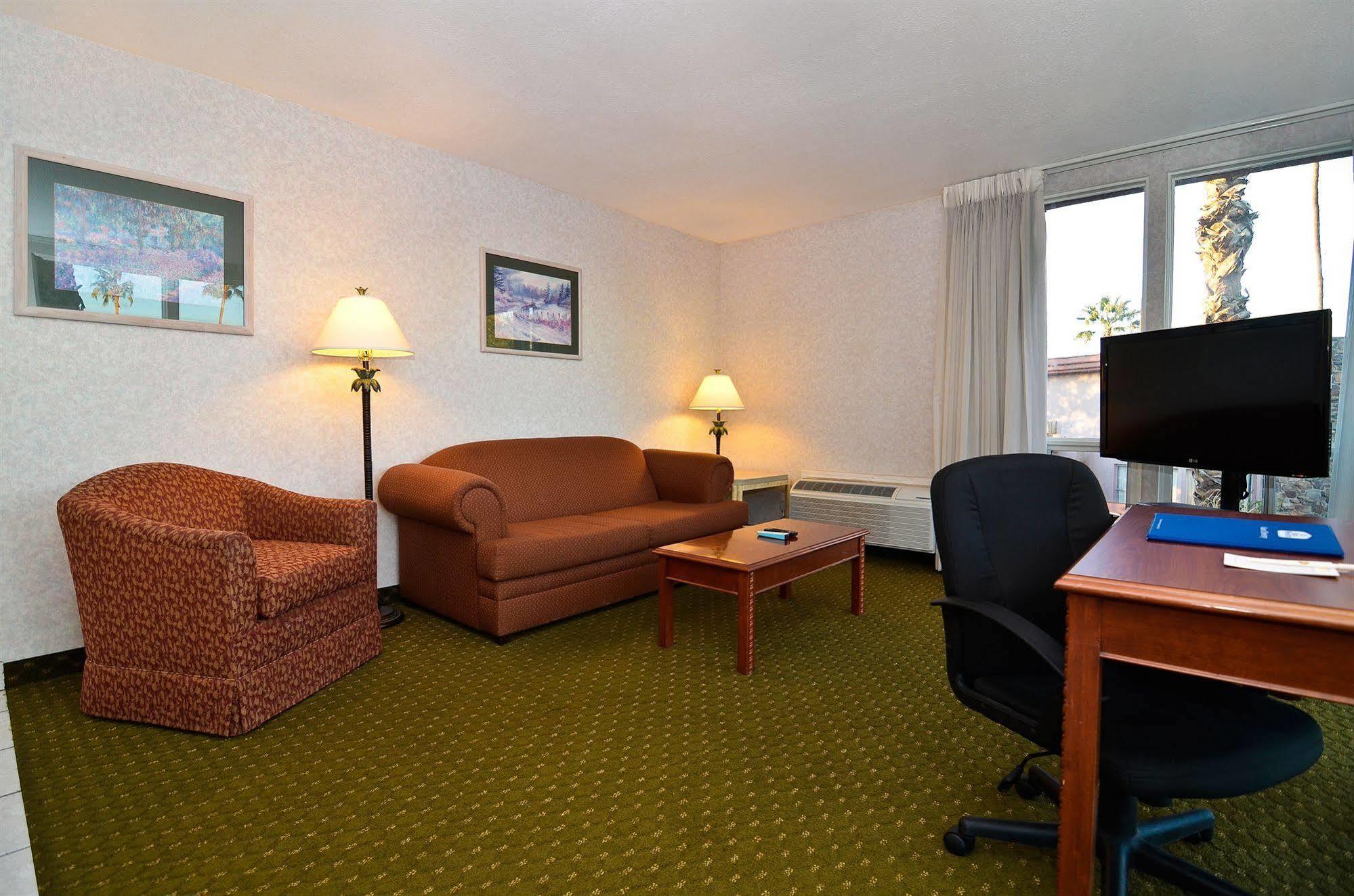 Best Western Date Tree Indio