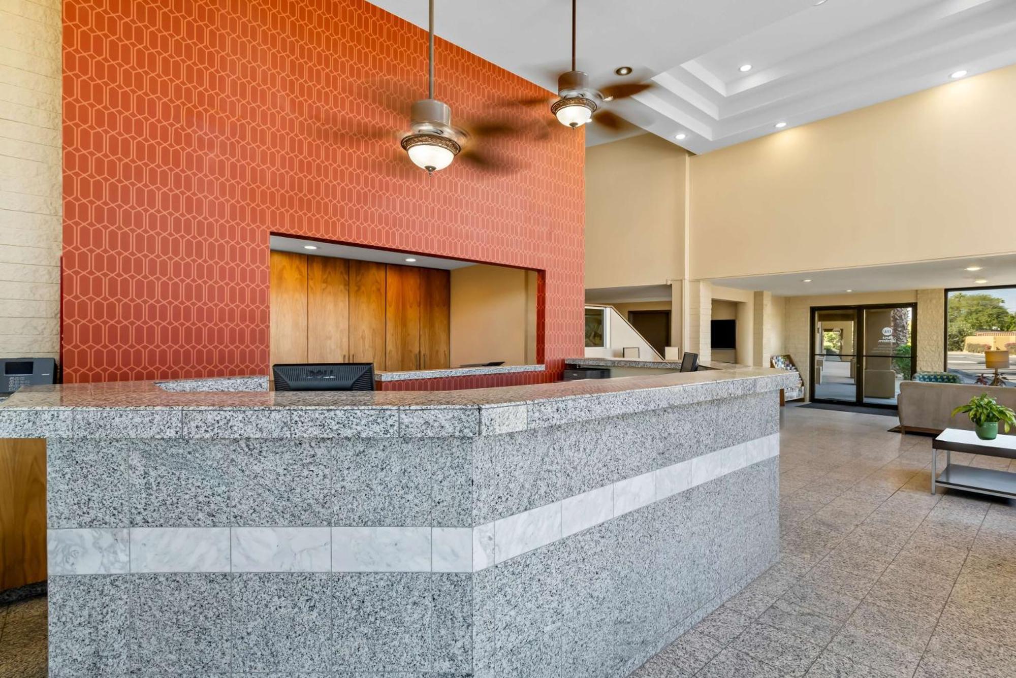 Hotel Best Western Date Tree 3*
