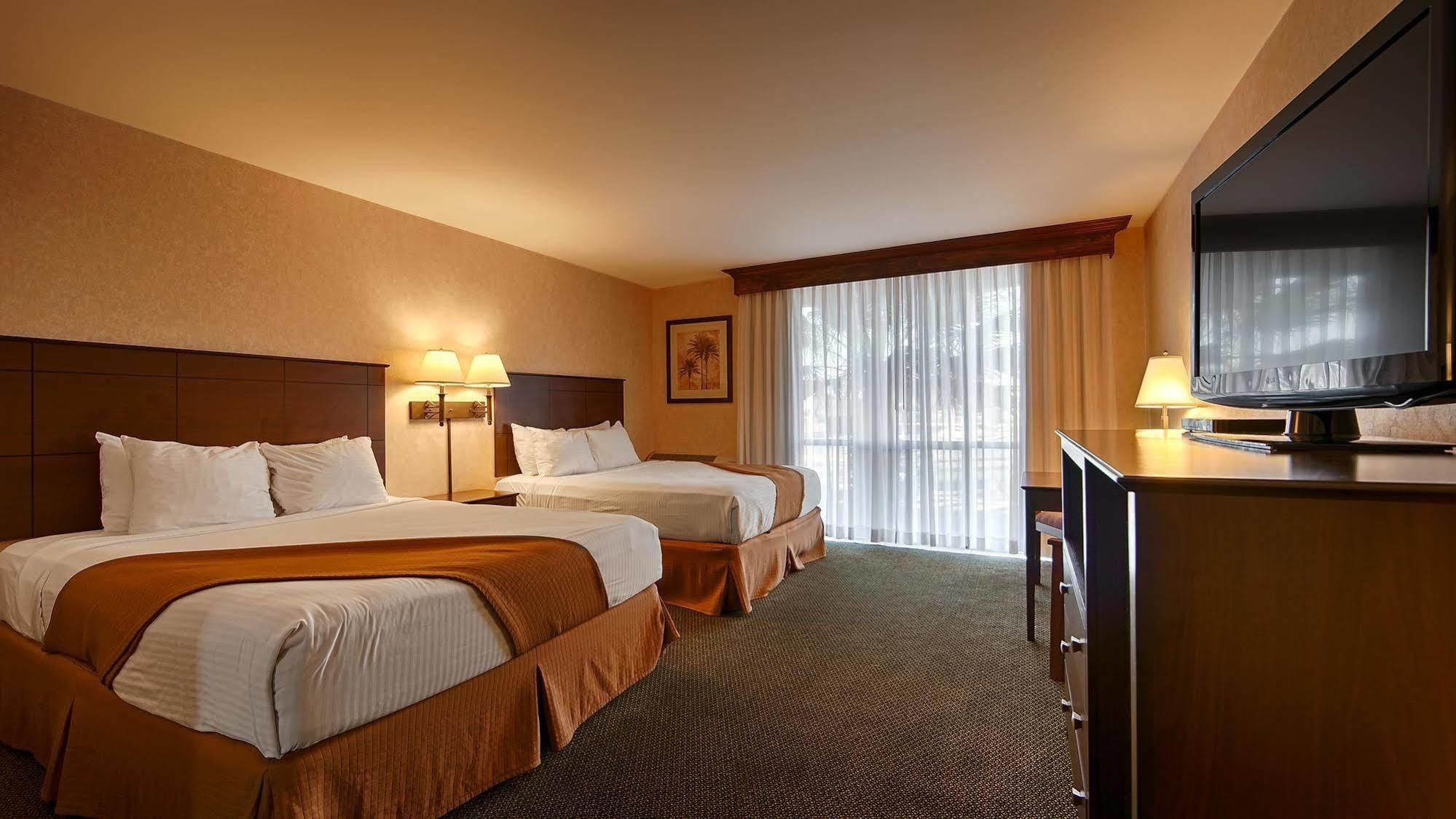 Best Western Date Tree 3*